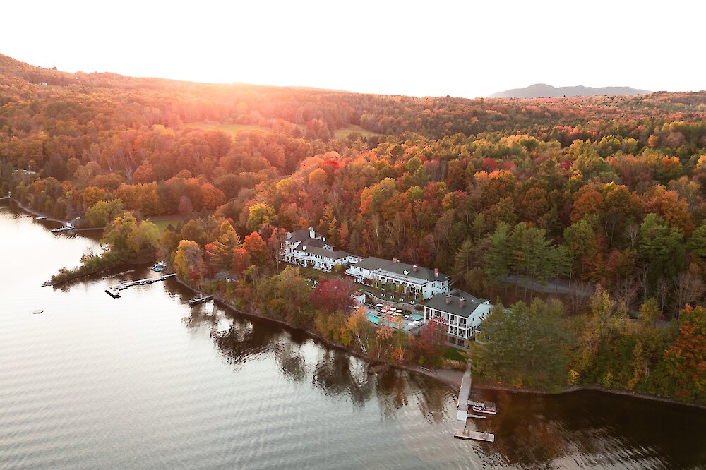 Vue aérienne sur le Spa et le lac